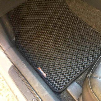 Ворсовые коврики на Toyota Corolla Fielder (E14) 2006 - 2012 в Чебоксарах Ворсовые коврики на Toyota Corolla Fielder (E14) 2006 - 2012 в Чебоксарах