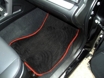 Ворсовые коврики на Subaru Forester III 2007 - 2013 в Чебоксарах Ворсовые коврики на Subaru Forester III 2007 - 2013 в Чебоксарах