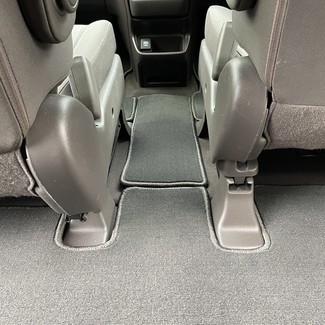 Ворсовые коврики на Honda Freed II 2016 - 2024 в Чебоксарах Ворсовые коврики на Honda Freed II 2016 - 2024 в Чебоксарах