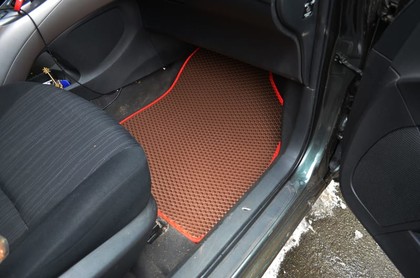 Ворсовые коврики на Toyota Auris I 2006 - 2012 в Чебоксарах Ворсовые коврики на Toyota Auris I 2006 - 2012 в Чебоксарах