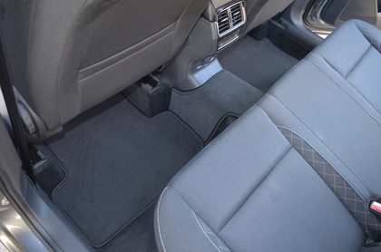 Ворсовые коврики на Skoda Karoq 2017 - 2026 в Чебоксарах Ворсовые коврики на Skoda Karoq 2017 - 2026 в Чебоксарах