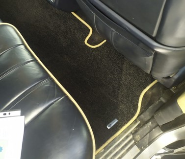 Ворсовые коврики на Land Rover Range Rover III 2002 - 2012 в Чебоксарах Ворсовые коврики на Land Rover Range Rover III 2002 - 2012 в Чебоксарах