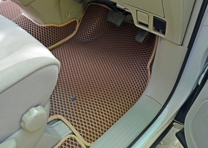 Ворсовые коврики на Toyota Estima III 2006&nbsp;-&nbsp;2019 в Чебоксарах