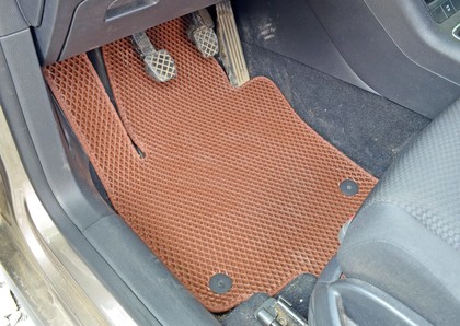 Ворсовые коврики на Volkswagen Golf Plus 2004 - 2014 в Чебоксарах Ворсовые коврики на Volkswagen Golf Plus 2004 - 2014 в Чебоксарах