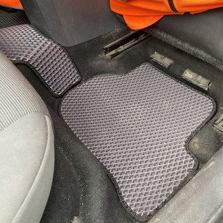 Ворсовые коврики на Seat Leon II 2005 - 2013 в Чебоксарах Ворсовые коврики на Seat Leon II 2005 - 2013 в Чебоксарах