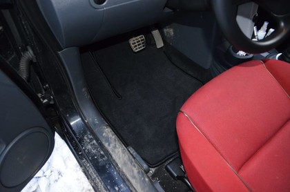 Ворсовые коврики на Mitsubishi Colt 6 2002&nbsp;-&nbsp;2012 в Чебоксарах