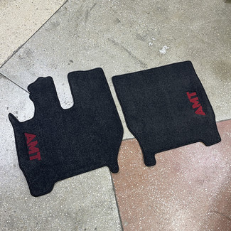 Коврики на Hongyan SAIC-IVECO Genlyon кабина C6HR 2023 - 2026 в Чебоксарах Коврики на Hongyan SAIC-IVECO Genlyon кабина C6HR 2023 - 2026 в Чебоксарах