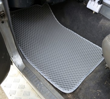 Ворсовые коврики на Toyota Land Cruiser 70 2006&nbsp;-&nbsp;2026 в Чебоксарах