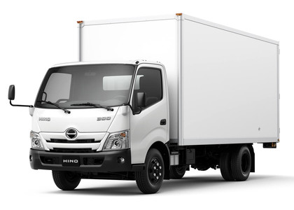 Коврики на Hino 300 II широкая кабина 2011 - 2026 в Чебоксарах Коврики на Hino 300 II широкая кабина 2011 - 2026 в Чебоксарах