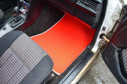 Ворсовые коврики на Mercedes E (W124) 1986&nbsp;-&nbsp;1996 в Чебоксарах