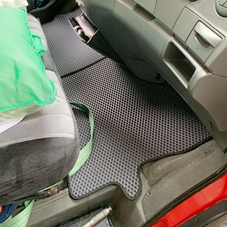 Ворсовые коврики на Iveco Daily IV 2006 - 2011 в Чебоксарах Ворсовые коврики на Iveco Daily IV 2006 - 2011 в Чебоксарах