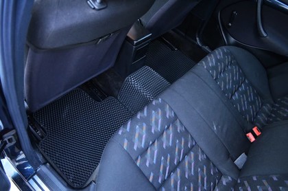 Ворсовые коврики на Mercedes C (W202) 1993 - 2000 в Чебоксарах Ворсовые коврики на Mercedes C (W202) 1993 - 2000 в Чебоксарах