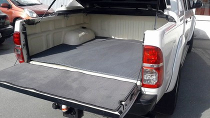 Ворсовые коврики на Toyota Hilux VII 2008 - 2015 в Чебоксарах Ворсовые коврики на Toyota Hilux VII 2008 - 2015 в Чебоксарах