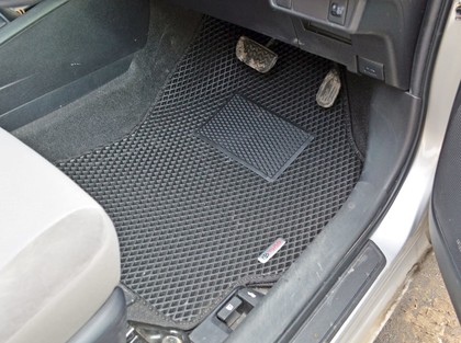 Ворсовые коврики на Toyota Corolla Axio (E16) 2012&nbsp;-&nbsp;2026 в Чебоксарах