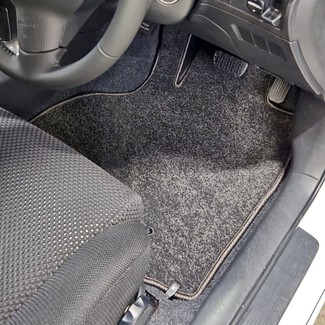 Ворсовые коврики на Toyota Caldina (T24) 2002 - 2007 в Чебоксарах Ворсовые коврики на Toyota Caldina (T24) 2002 - 2007 в Чебоксарах