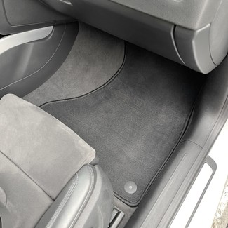 Ворсовые коврики на Audi A5 (8T) 2007 - 2016 в Чебоксарах Ворсовые коврики на Audi A5 (8T) 2007 - 2016 в Чебоксарах