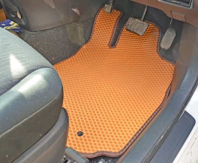 Ворсовые коврики на Toyota Wish II 2009&nbsp;-&nbsp;2017 в Чебоксарах