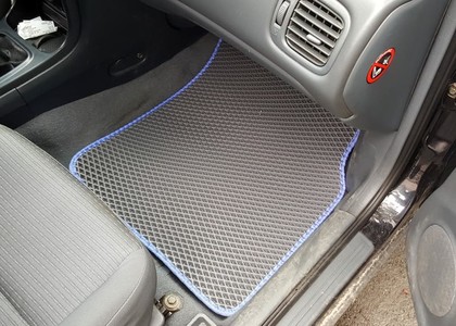 Ворсовые коврики на Nissan Almera Classic (B10) 2006 - 2013 в Чебоксарах Ворсовые коврики на Nissan Almera Classic (B10) 2006 - 2013 в Чебоксарах